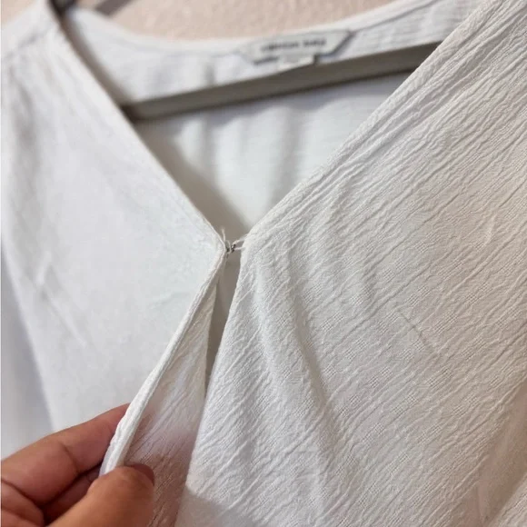 American Eagle Outfitters White Wrap Blouse size M - Picture 7 of 12